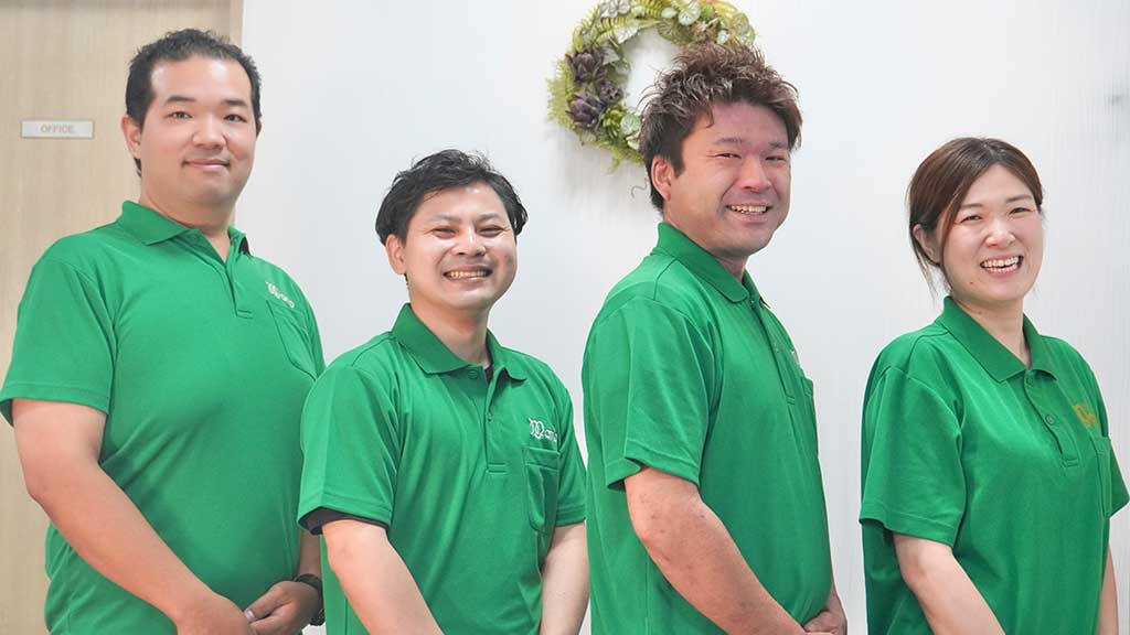 プロフィール